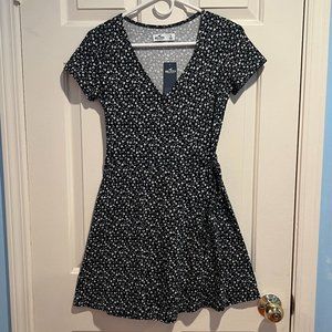 Hollister Navy and White Floral Wrap Dress